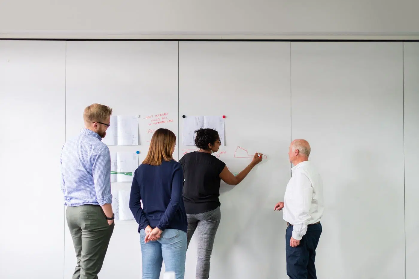 Planning the page structure for a bilingual WordPress site